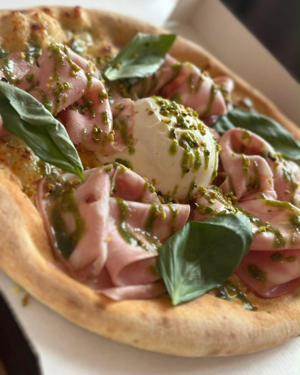 Pizza Valentino d’A te Pizzeria